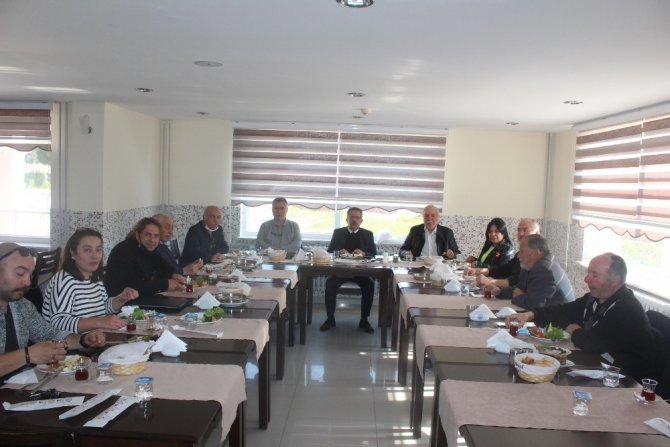 Köyceğiz’de Eğitimci Yazarlar Bir Araya Geldi