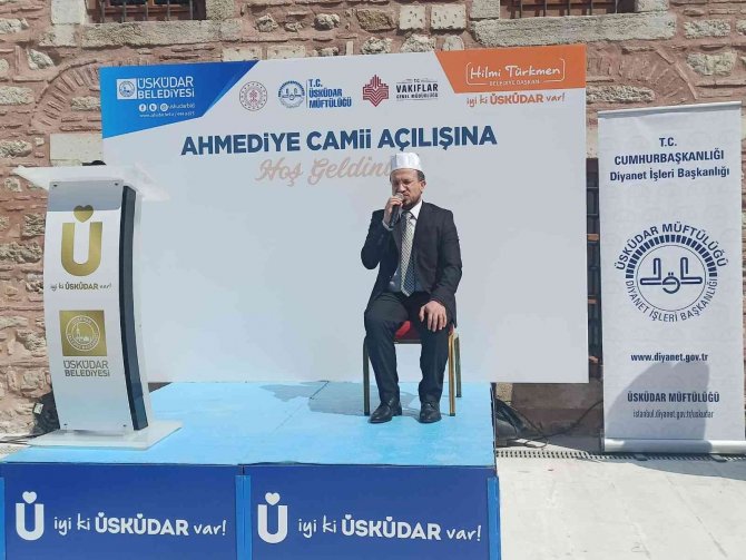 Üsküdar’da Restore Edilen 300 Yıllık Ahmediye Camii İbadete Açıldı