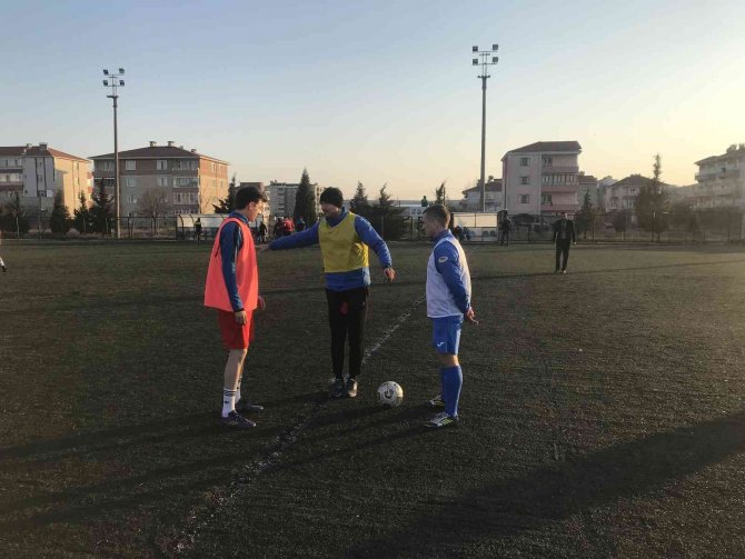 Dostluk Maçı Renkli Geçti