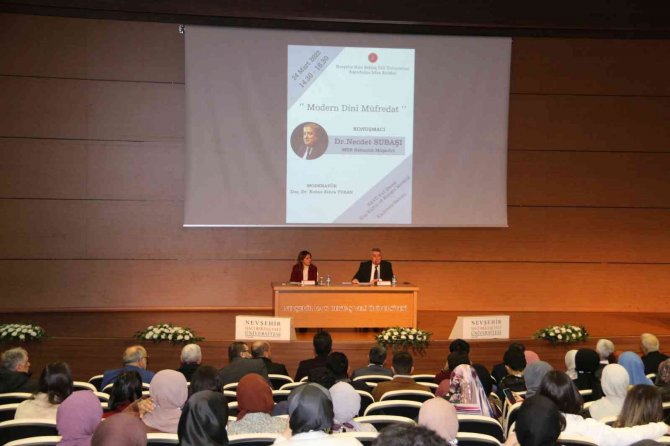 Meb Bakan Müşaviri Dr. Subaşı Nevü’de ‘Modern Dini Müfredat’ Söyleşisine Katıldı
