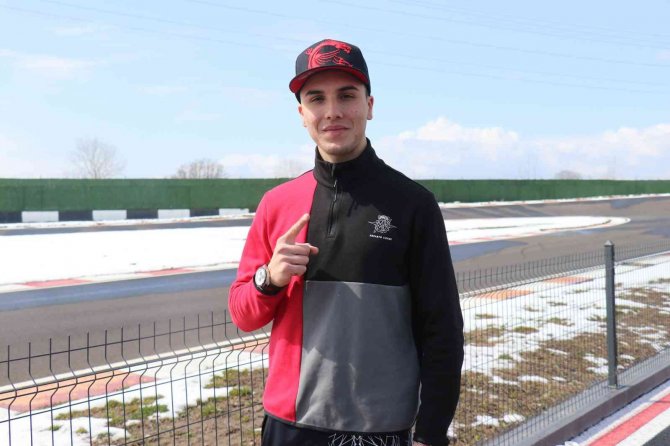 Milli Motosikletçiler, Dünya Supersport Şampiyonası’na Hazırlanıyor