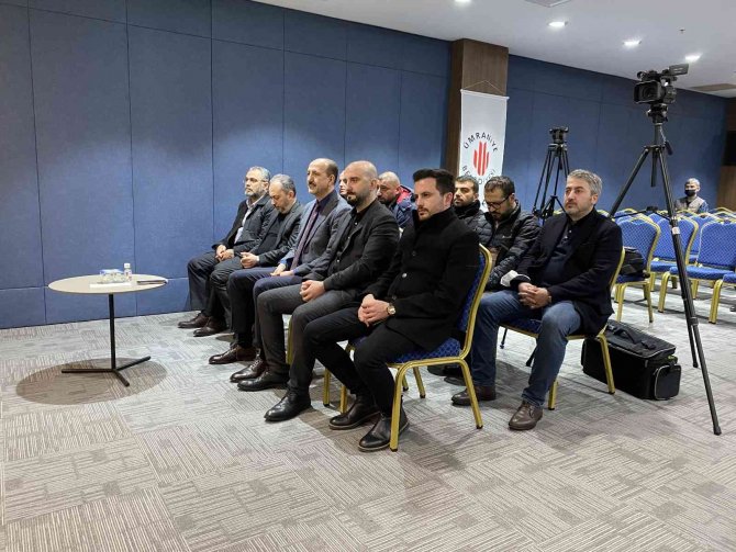 Ümraniye’de, Türkiye’nin 2023 Vizyonu Ve 2023 Seçimleri Ele Alındı