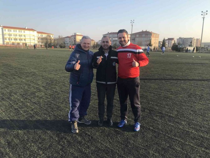 Dostluk Maçı Renkli Geçti