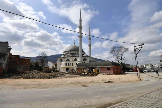 Osmangazi’de Ulaşım Yatırımları Hız Kesmiyor
