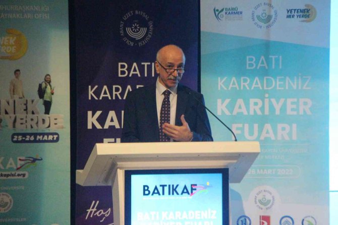 Bakan Yardımcısı Dursun: "Türkiye Bölgesel Güç Olmaktan Çıktı, Küresel Güç Olma Yolunda İlerliyor"