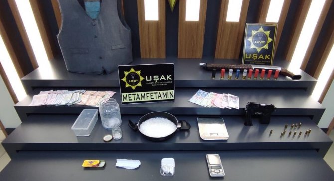 Çelik Yelekli Uyuşturucu Kaçakçıları Yakalandı