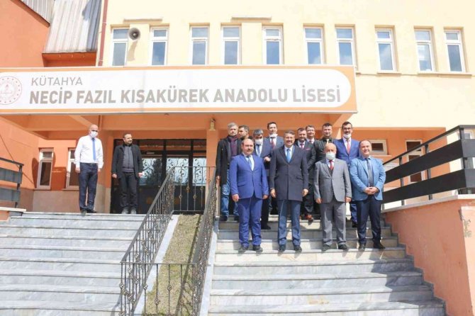 Vali Çelik: “Kütahya’yı Çok Seviyorum, Burada Olmaktan Mutluyum”