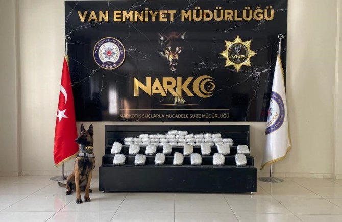 Irmak Ve Magnum’un Katıldığı Operasyonlarda 87 Kilogram Uyuşturucu Ele Geçirildi