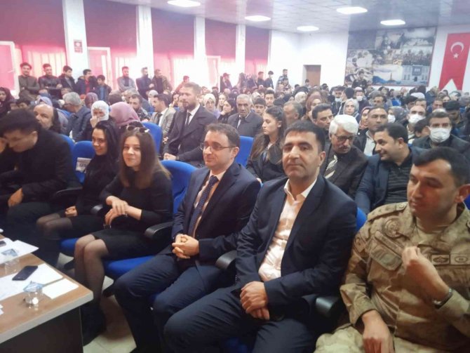 Özalp İlçesinde Ses Yarışması Finali