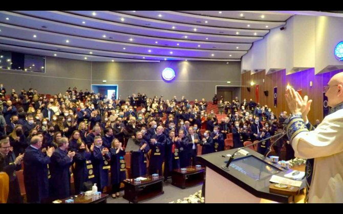 Yıldız Teknik Üniversitesinde Akademik Ödül Töreni Gerçekleştirildi