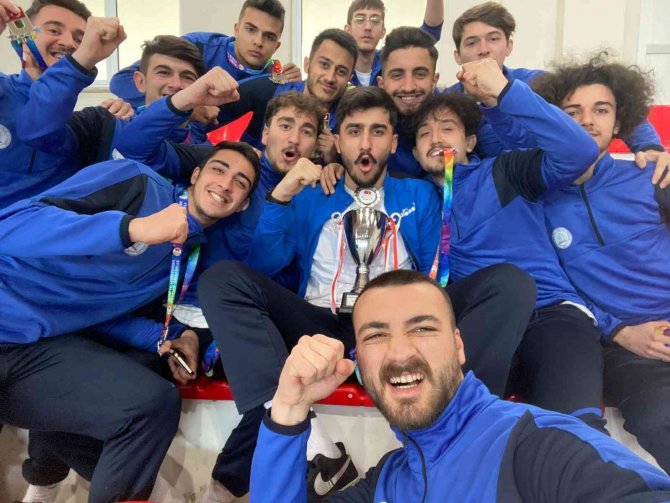 Zbeü; Ünilig Salon Futbolu Süperlig Yolcusu