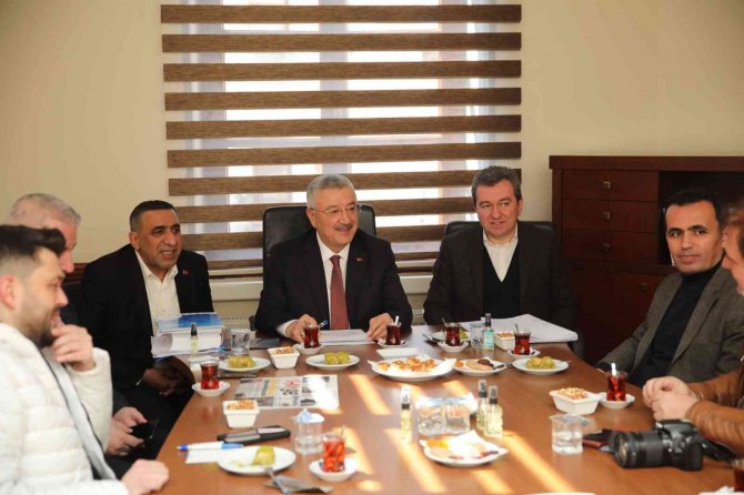 Ak Partili Nasır: "Millet Bahçesinin Yapılmasını Engellemeye Çalışanların Hevesi Kursağında Kalacak"