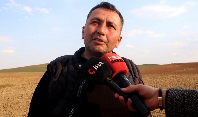 Dolandırıcılara Traktör Parasını Kaptırdı
