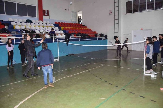 Sason’da 450 Öğrenci Açılan Spor Kurslarına Katıldı