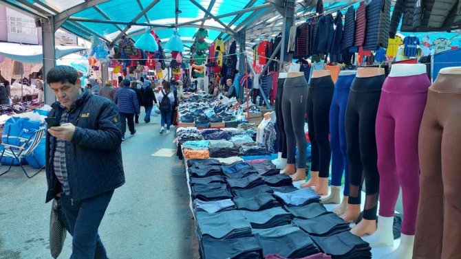 Tekirdağlı Esnaf, Bulgar Turistin Yolunu Gözlüyor: “Bizim Neyimiz Eksik?”