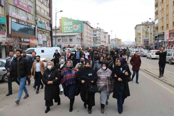 Alperenler “Kaza Değil Suikast” Yazılı Pankart Açtı