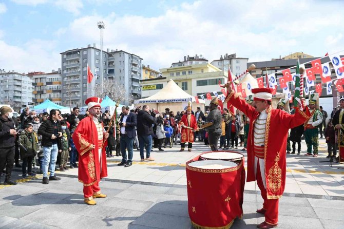 Çorum’daki Çiğdem Aşı Ve Çocuk Oyunları Şenliği’nde Renkli Görüntüler