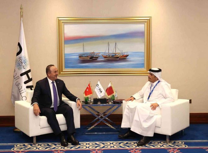 Bakan Çavuşoğlu’ndan Doha’da Yoğun Diplomasi Trafiği
