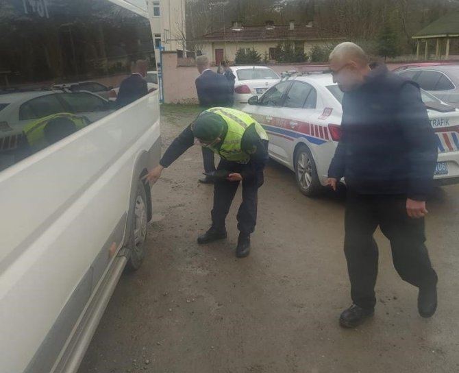 Öğrenci Servislerine Sıkı Denetim