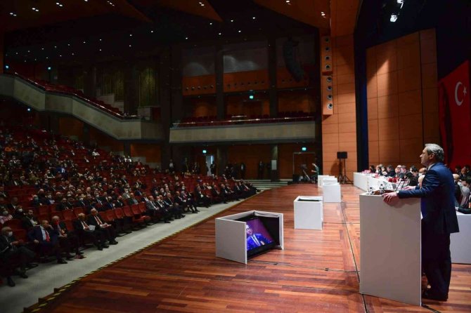 Burak Elmas: "Florya Projesiyle Banka Borçlarımızı 3 Sene İçerisinde Kapatmayı Ümit Ediyoruz"