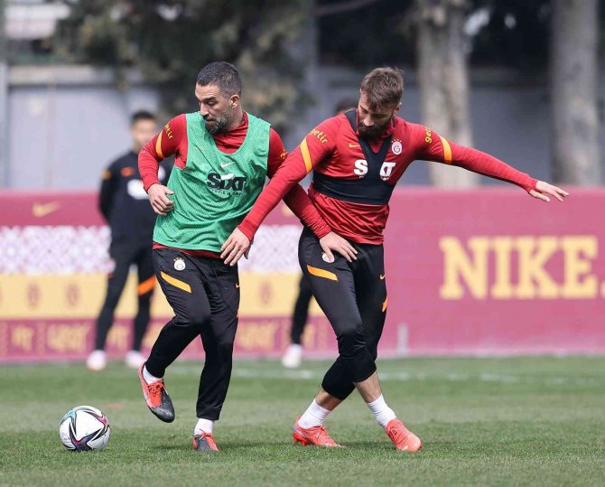 Galatasaray, Fatih Karagümrük Maçı Hazırlıklarına Devam Etti