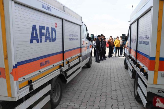 Gençler Arama Kurtarmayı Yerinde Öğrendi