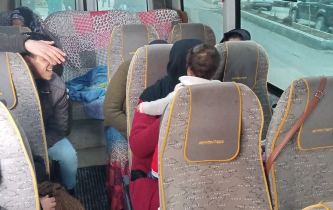 Zabıta Ekipleri Dilencilere Geçit Vermedi