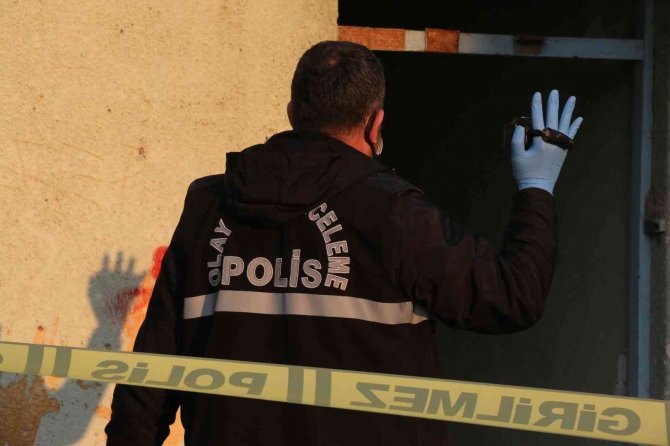 Antalya’da Metruk Binada Şüpheli Ölüm