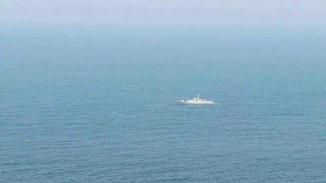 İ̇stanbul Boğazı’nın Girişinde Mayın Arama Çalışmaları Havadan Görüntülendi
