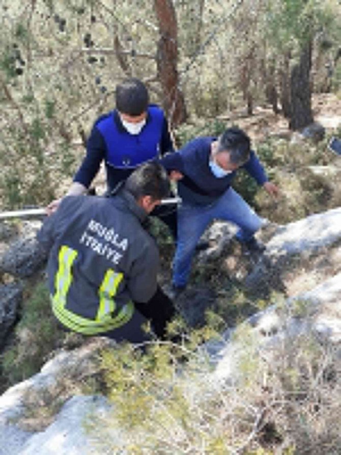 İ̇tfaiye’den Keçi Kurtarma Operasyonu