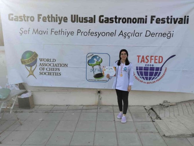 Kayü Aşçılık Programı Öğrencileri, Yemek Yarışmasında İ̇ki Klasman Birinciliği Kazandı