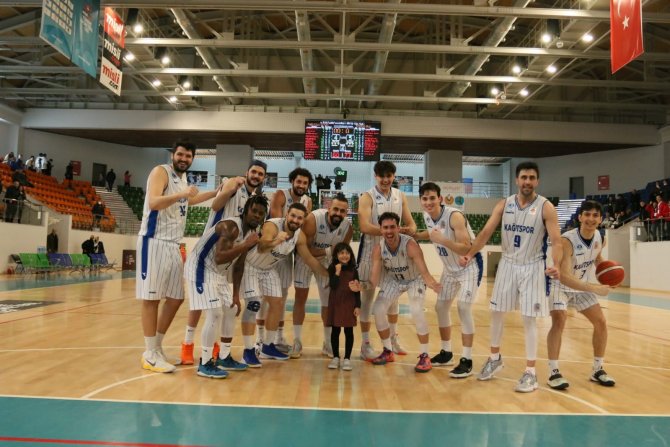 Tbl: Kocaeli Bşb Kağıtspor: 80 - Mamak Belediyesi: 77