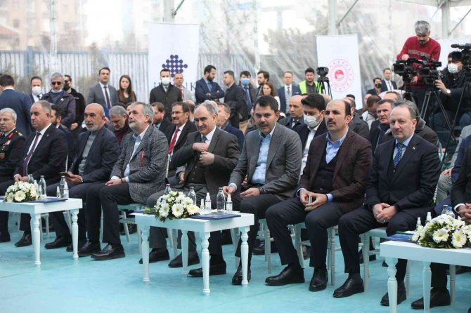 Bakan Kurum: “Bu Cennet Vatanın Her Metrekaresine Yatırımlarımızla Mührümüzü Vurduk”