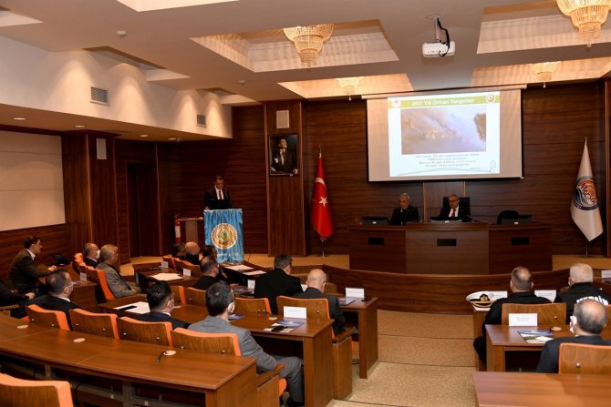 Vali Su: “Yanan Bölgelerden Daha Fazla Alanı Ağaçlandırdık”