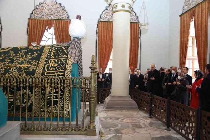 Numan Kurtulmuş’tan Bursa’da Tarih Turu