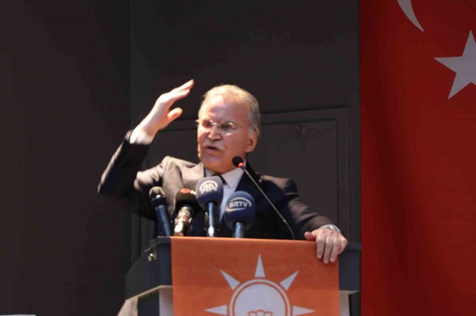 Şahin: “ Başbakan Olacağım Diye Ortada Gezineceğine Yüreğin Yetiyorsa Cumhurbaşkanı Adayı Ol Tayyip Beyin Karşısına”