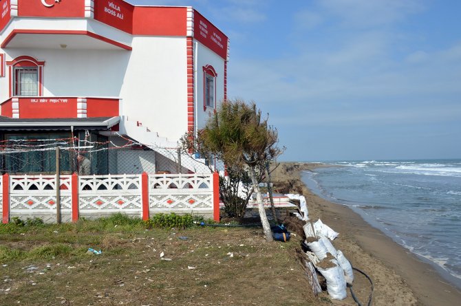 Karadeniz Parça Parça Yutuyor