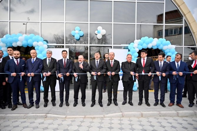 Bakan Varank, Osmaniye Fıstığı Müzesi’nin Açılışını Yaptı