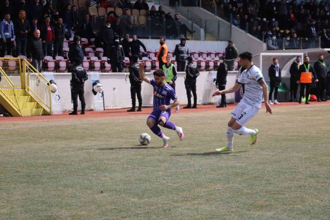 Tff 2. Lig: Afyonspor: 2 - Sakaryaspor: 0