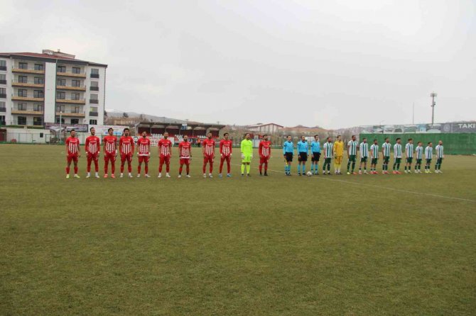 Tff 3. Lig: Hd Elazığ Karakoçan: 3 - Çarşambaspor: 1