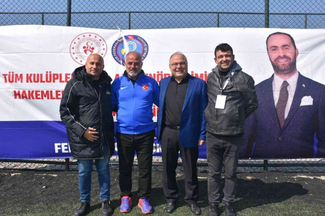 Türkiye İ̇şitme Engelliler Futbol Takımı Afyonkarahisar’da Kampta