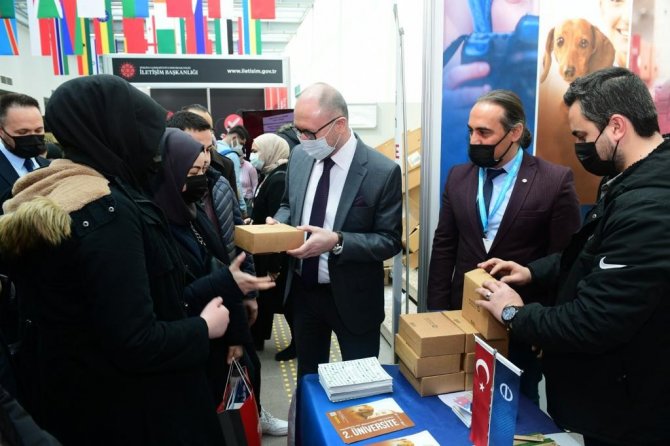 Anadolu Üniversitesi’nin Genç İnsan Kaynağı Sektörle Buluştu