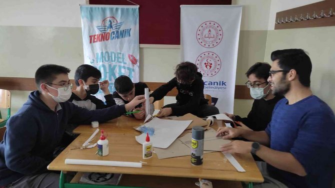 Teknocani̇k İçin Heyecanlı Bekleyiş