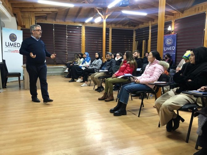 Umed Başkanı Değirmenci: “İ̇nsan Onurunu Küçültücü, Ayrımcılığı Teşvik Edici Üsluptan Uzak Durun”