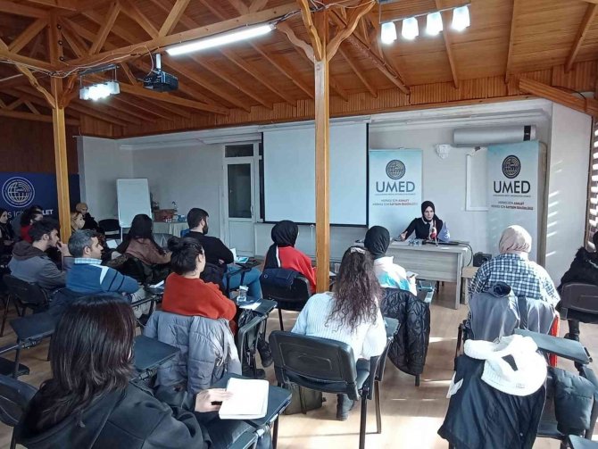 Umed Başkanı Değirmenci: “İ̇nsan Onurunu Küçültücü, Ayrımcılığı Teşvik Edici Üsluptan Uzak Durun”