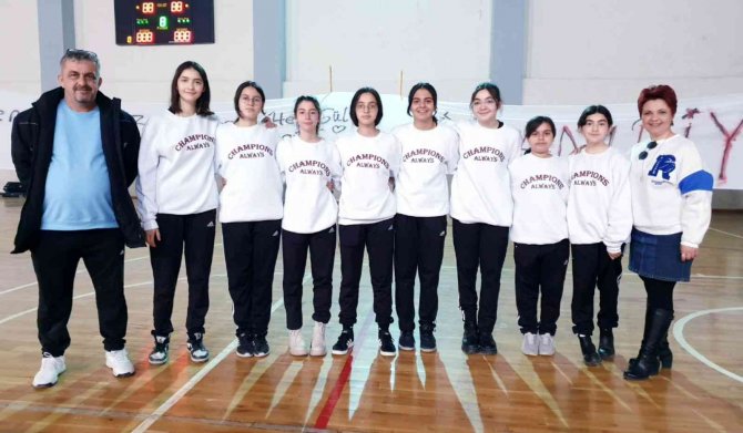 Potada Yarı Finali Geçen Kızlar, Denizli’ye Şampiyonluk Getirmek İstiyor