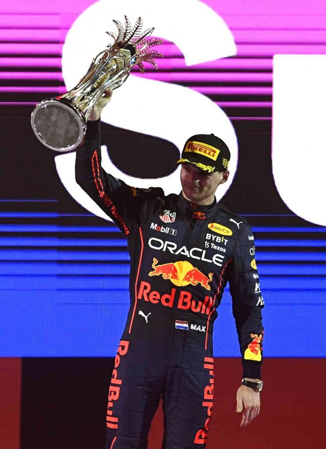 Formula 1 Suudi Arabistan Gp’de Kazanan Verstappen Oldu