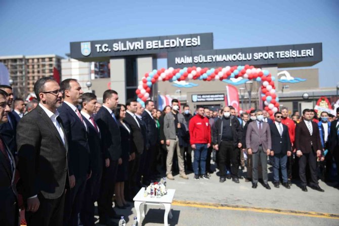 Bakan Kasapoğlu: "İ̇stanbul’a Spor Yatırımlarımızla Mühür Vurmaya Devam Edeceğiz"