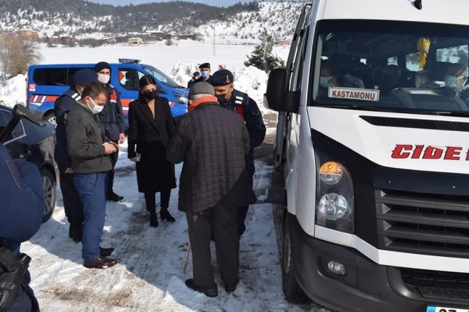 Ağlı Kaymakamı Kazanasmaz’dan Denetim Noktalarına Ziyaret