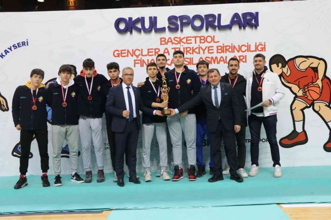 Okullar Sporları Gençler Türkiye Şampiyonası Sona Erdi
